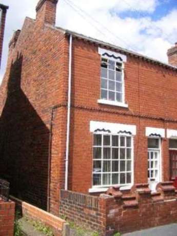 3 bedroom End of Ter...